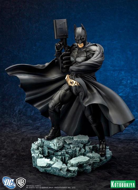 batman statue with villains